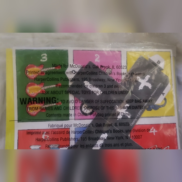 2/$20 Happy Meal Book #1 "Pete the Cat's Got Class" 2017 - Picture 2 of 4